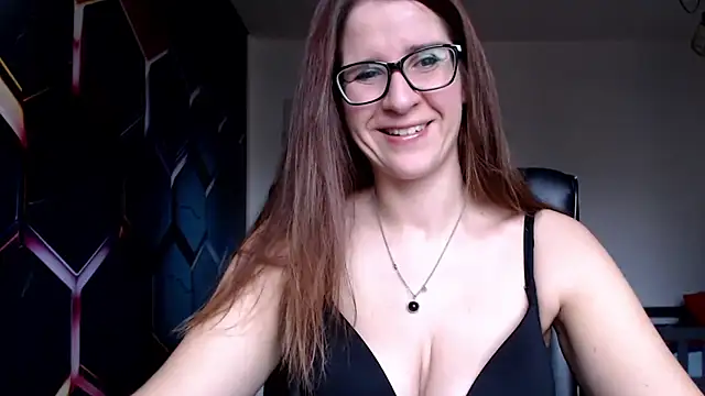 KayaRose online show from 10, 12, 2024