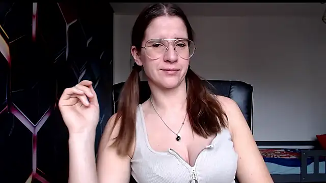 KayaRose online show from 11, 12, 2024