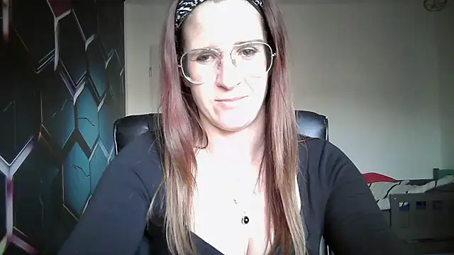 KayaRose online show from 1, 10, 2025