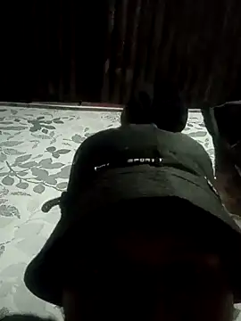 Snapshot of PAUGROSSO18CM chatting on 22, 1, 2025 PAUGROSSO18CM online show from 22, 1, 2025