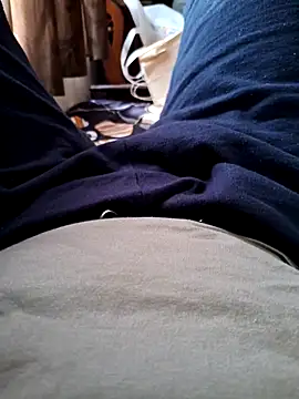 bobyyboyy1 online show from 1, 3, 2025