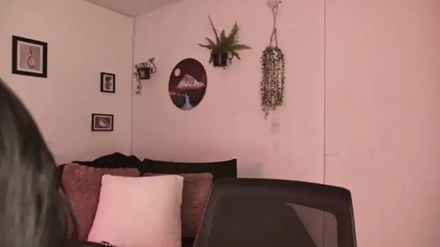 MegganCarter online show from 11, 2, 2026