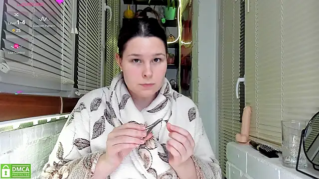 Candys booty online show from 26, 12, 2024