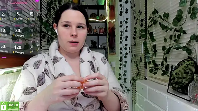 Candys booty online show from 11, 2, 2025