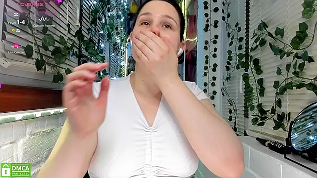 Candys booty online show from 13, 2, 2025