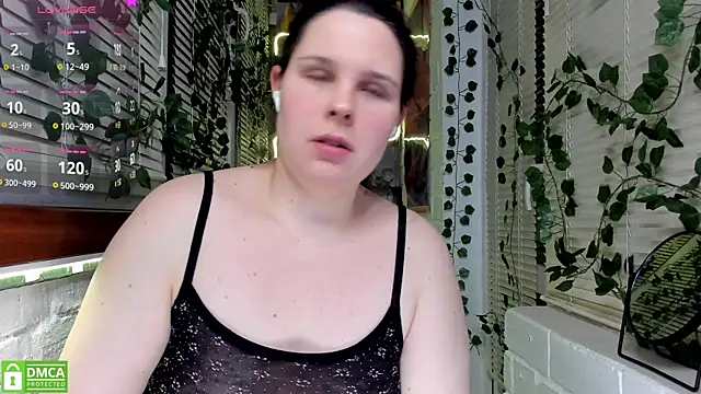 Candys booty online show from 10, 3, 2025