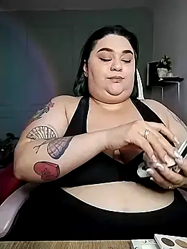 tiffany laurens online show from 29, 12, 2024