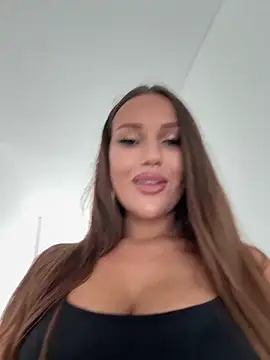 Snapshot of Syka0001 chatting on 10, 2, 2025 Syka0001 online show from 10, 2, 2025