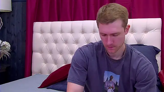 Snapshot of EthanPinkman chatting on 10, 9, 2025 EthanPinkman online show from 10, 9, 2025