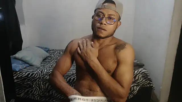 grandominantex1 online show from 18, 4, 2026