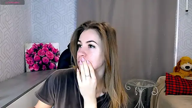 Naughty  Megan online show from 20, 3, 2025