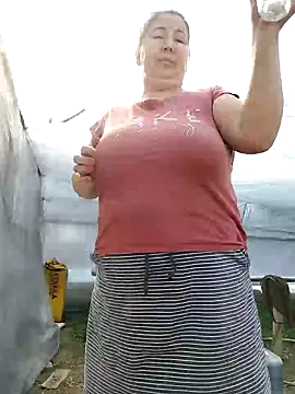 EmmaSquirt online show from 26, 2, 2025