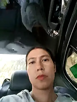 2HotAsain4u online show from 19, 4, 2026