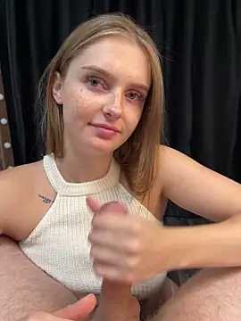 lovelly molly online show from 17, 11, 2025