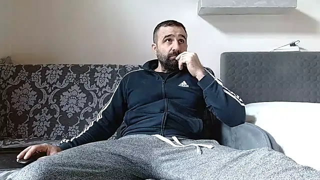 Snapshot of ivat80 chatting on 13, 2, 2026 ivat80 online show from 13, 2, 2026