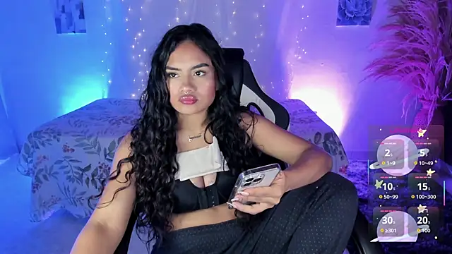 Riana Kean online show from 23, 11, 2025