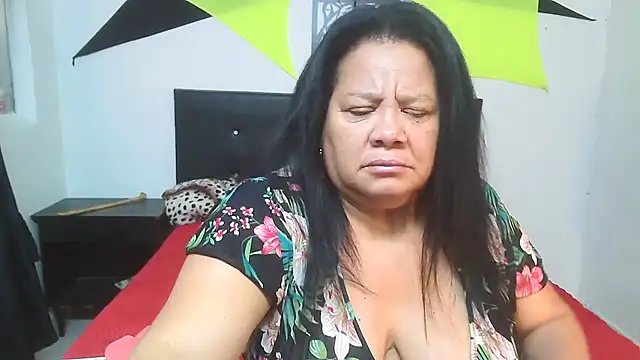 Shanttal0272 online show from 16, 3, 2026