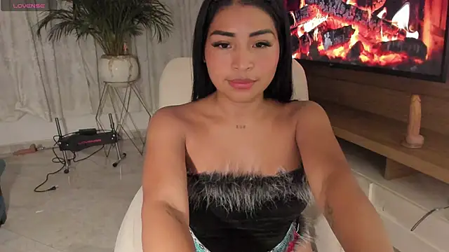 Pocahontascute 33 online show from 26, 1, 2025