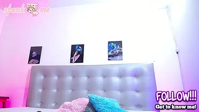 horny-juliette online show from 3, 2, 2026