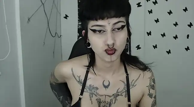 Snapshot of n0sferatus__ chatting on 13, 2, 2025 n0sferatus online show from 13, 2, 2025