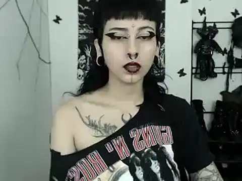 Snapshot of n0sferatus__ chatting on 13, 9, 2025 n0sferatus online show from 13, 9, 2025