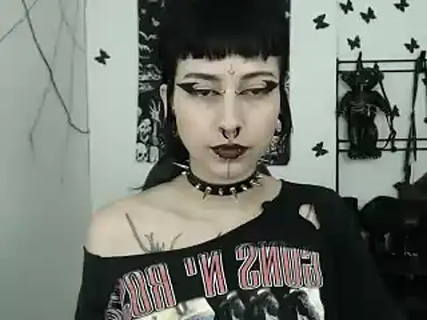 Snapshot of n0sferatus__ chatting on 1, 10, 2025 n0sferatus online show from 1, 10, 2025