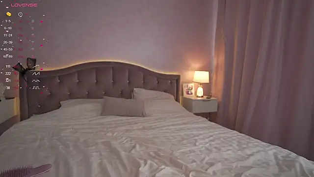 Snapshot of _Moon__Shine_ chatting on 30, 3, 2026 Moon Shine online show from 30, 3, 2026