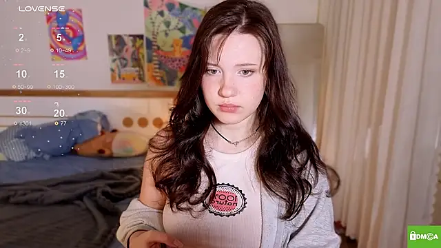 HanahCute online show from 9, 1, 2026