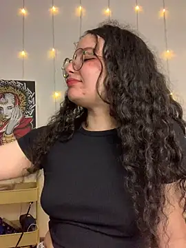 Antoniart  online show from 5, 3, 2025