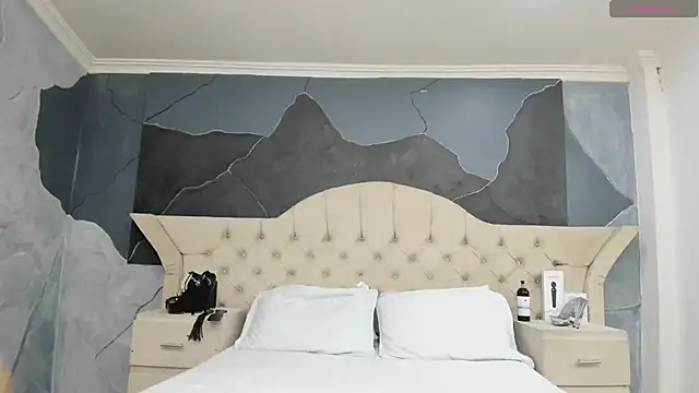 AmberGreyy  online show from 18, 2, 2025