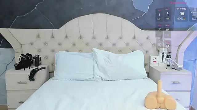 AmberGreyy  online show from 19, 2, 2025