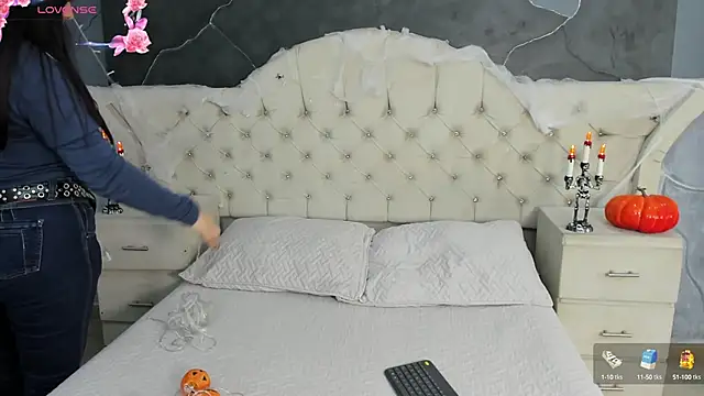 AmberGreyy  online show from 15, 10, 2025