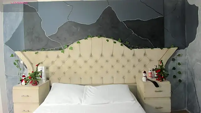 AmberGreyy  online show from 17, 12, 2025