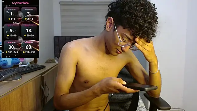 harrytwink18 online show from 17, 9, 2025