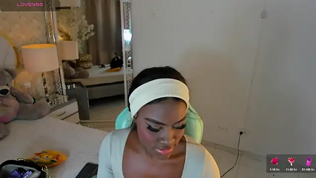 IsabellaBromsS online show from 19, 9, 2025