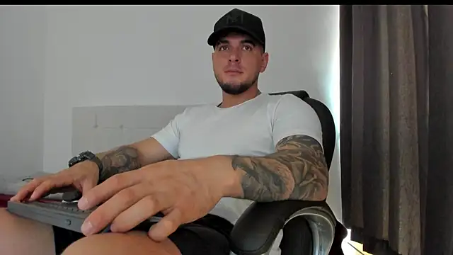 Teilor Creed online show from 23, 11, 2025