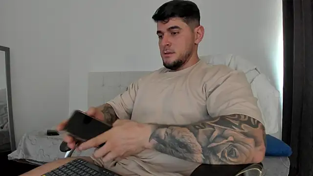 Teilor Creed online show from 26, 11, 2025