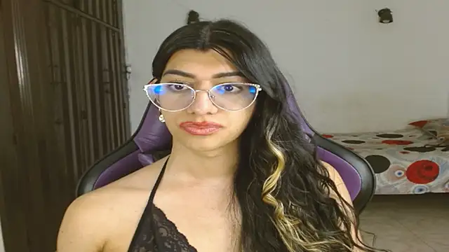 Snapshot of engielphoenis14 chatting on 22, 9, 2025 engielphoenis14 online show from 22, 9, 2025