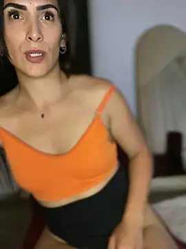 Snapshot of alessandra-a chatting on 11, 1, 2025 alessandra-a online show from 11, 1, 2025