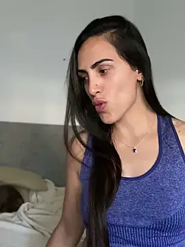 Snapshot of alessandra-a chatting on 18, 2, 2025 alessandra-a online show from 18, 2, 2025