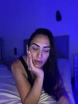 Snapshot of alessandra-a chatting on 8, 3, 2025 alessandra-a online show from 8, 3, 2025