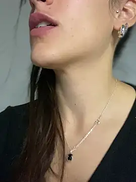 Snapshot of alessandra-a chatting on 16, 3, 2025 alessandra-a online show from 16, 3, 2025