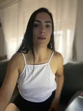 Snapshot of alessandra-a chatting on 21, 3, 2025 alessandra-a online show from 21, 3, 2025