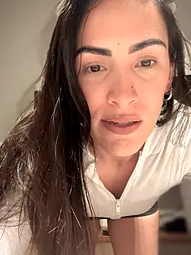 Snapshot of alessandra-a chatting on 14, 9, 2025 alessandra-a online show from 14, 9, 2025