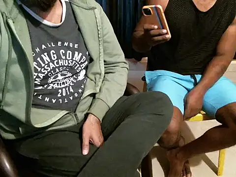 Snapshot of indianbull2023 chatting on 23, 12, 2025 indianbull2023 online show from 23, 12, 2025