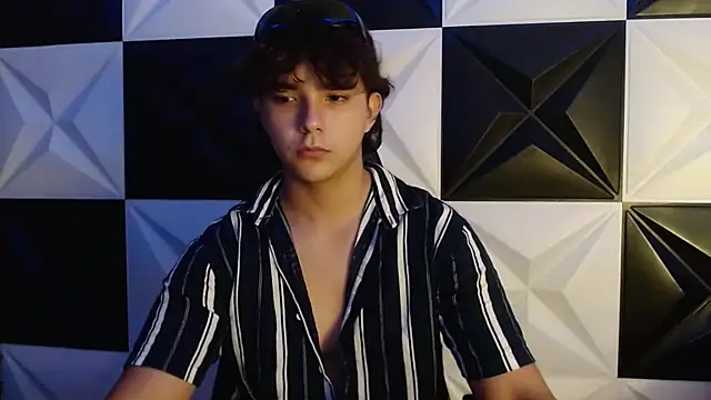 Dani cumboy online show from 20, 2, 2025