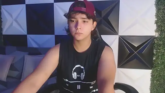 Dani cumboy online show from 17, 3, 2025