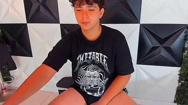 Dani cumboy online show from 23, 10, 2025