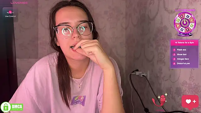 Snapshot of the_princese chatting on 4, 11, 2025 the princese online show from 4, 11, 2025