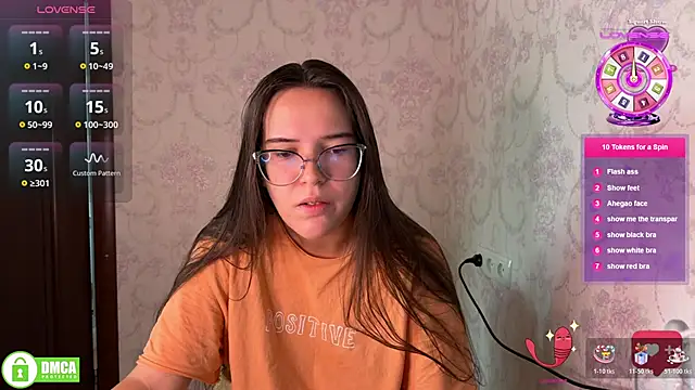 Snapshot of the_princese chatting on 14, 11, 2025 the princese online show from 14, 11, 2025